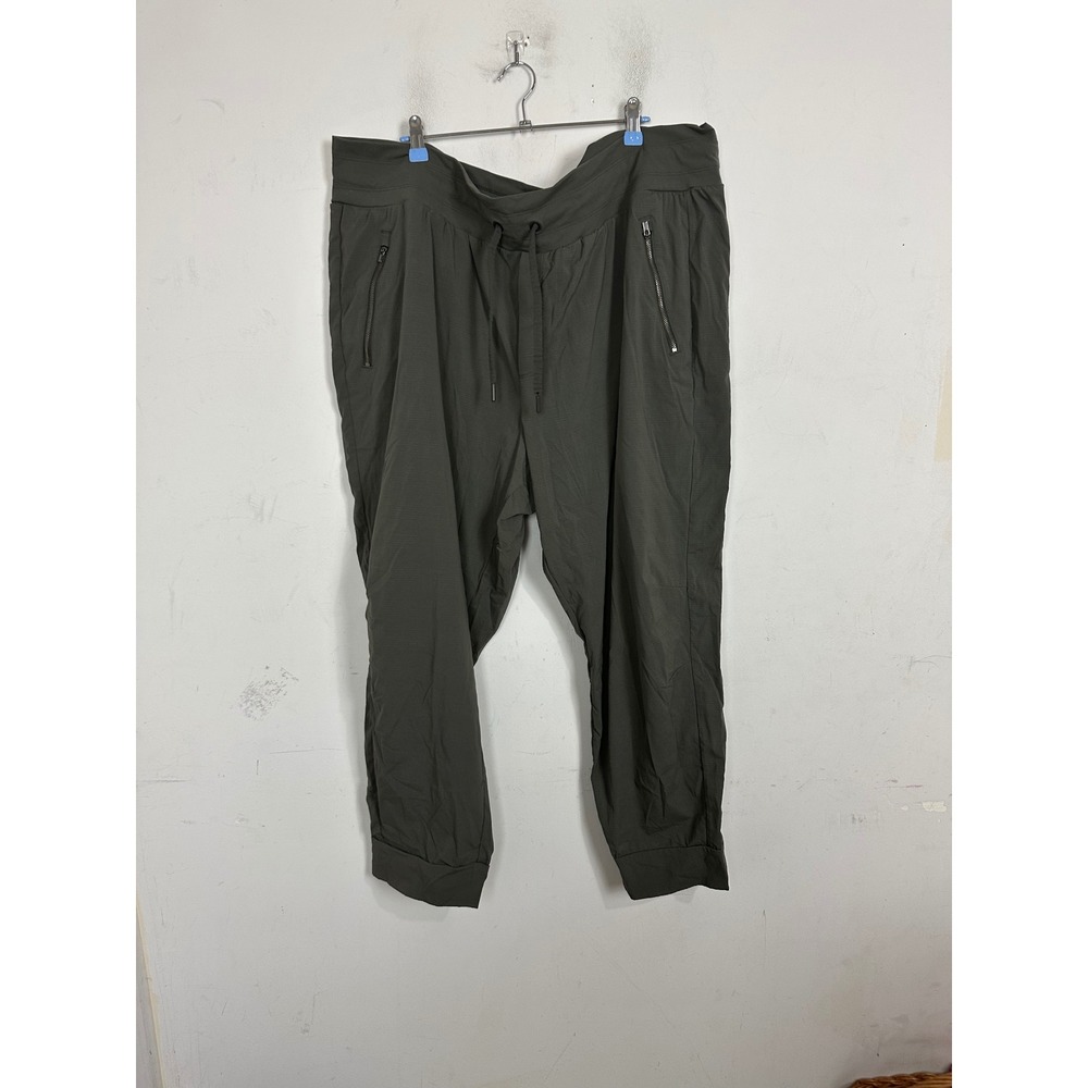 Athleta Trekkie North Jogger 24 Olive Green Ripstop Hiking Pants 405726-06